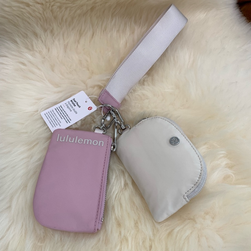 Lululemon Dual Pouch Wristlet/Pink peony/NWT((Price is firm)
